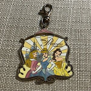 Disney Princess Lanyard Medal 2007 Pin Trading Belle Cinderella Aurora Large